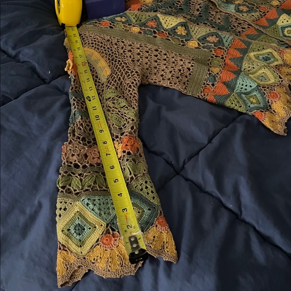 Peruvian Connection hand crocheted art to wear masterpiece floral open cardigan. - Picture 10 of 16